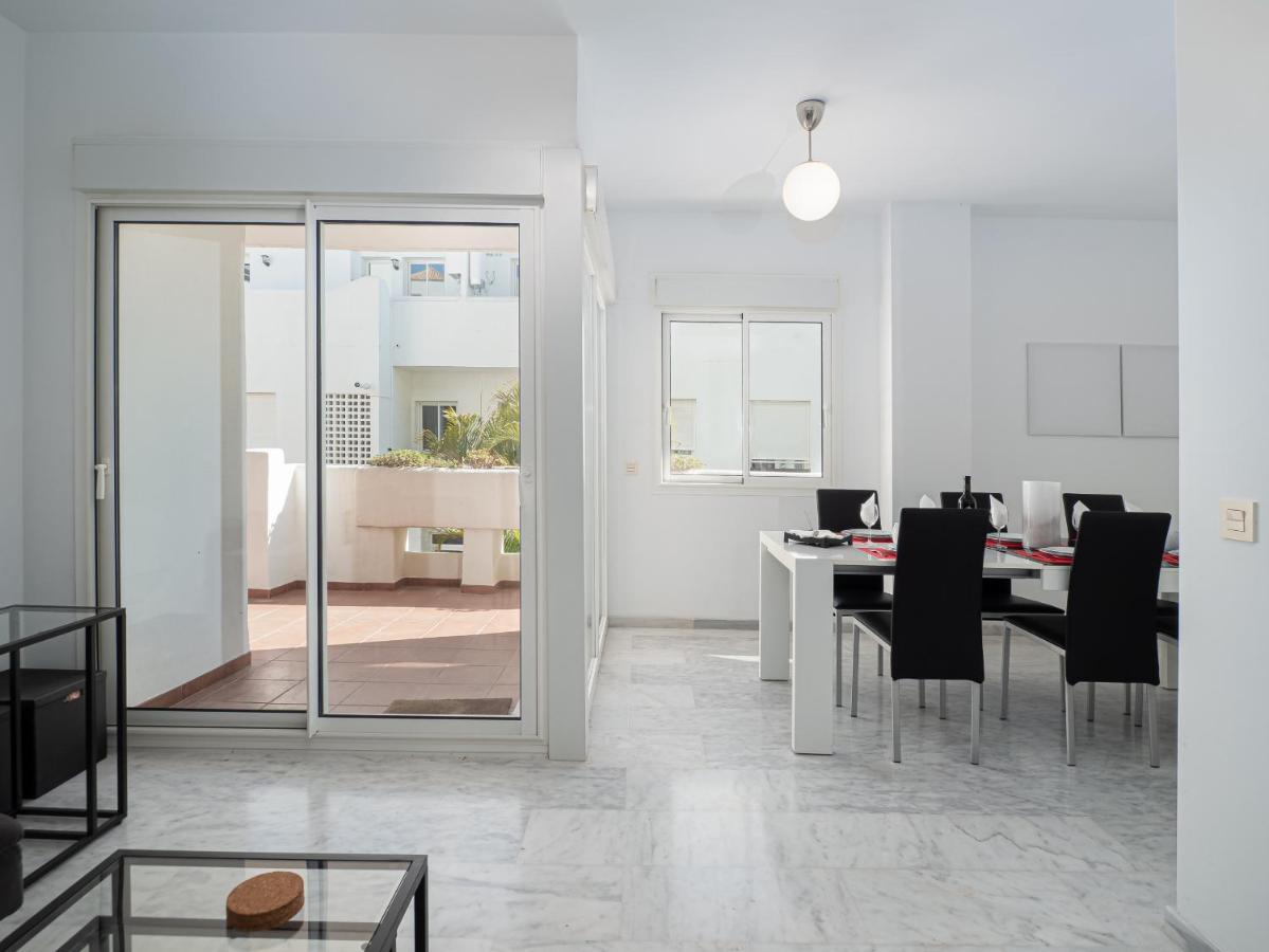 2051-New 3 Bedrooms On Golf Estepona Exterior foto